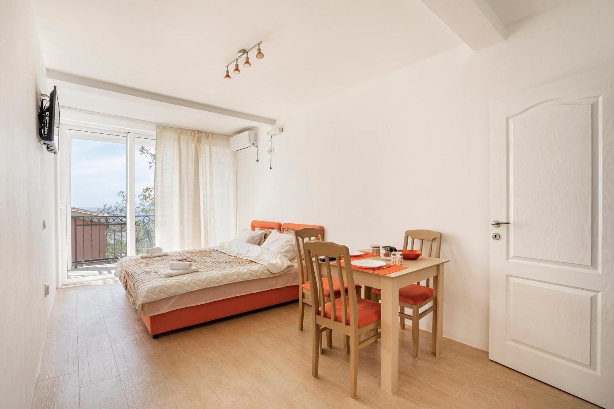 Apartments Natali Bar Bagian luar foto