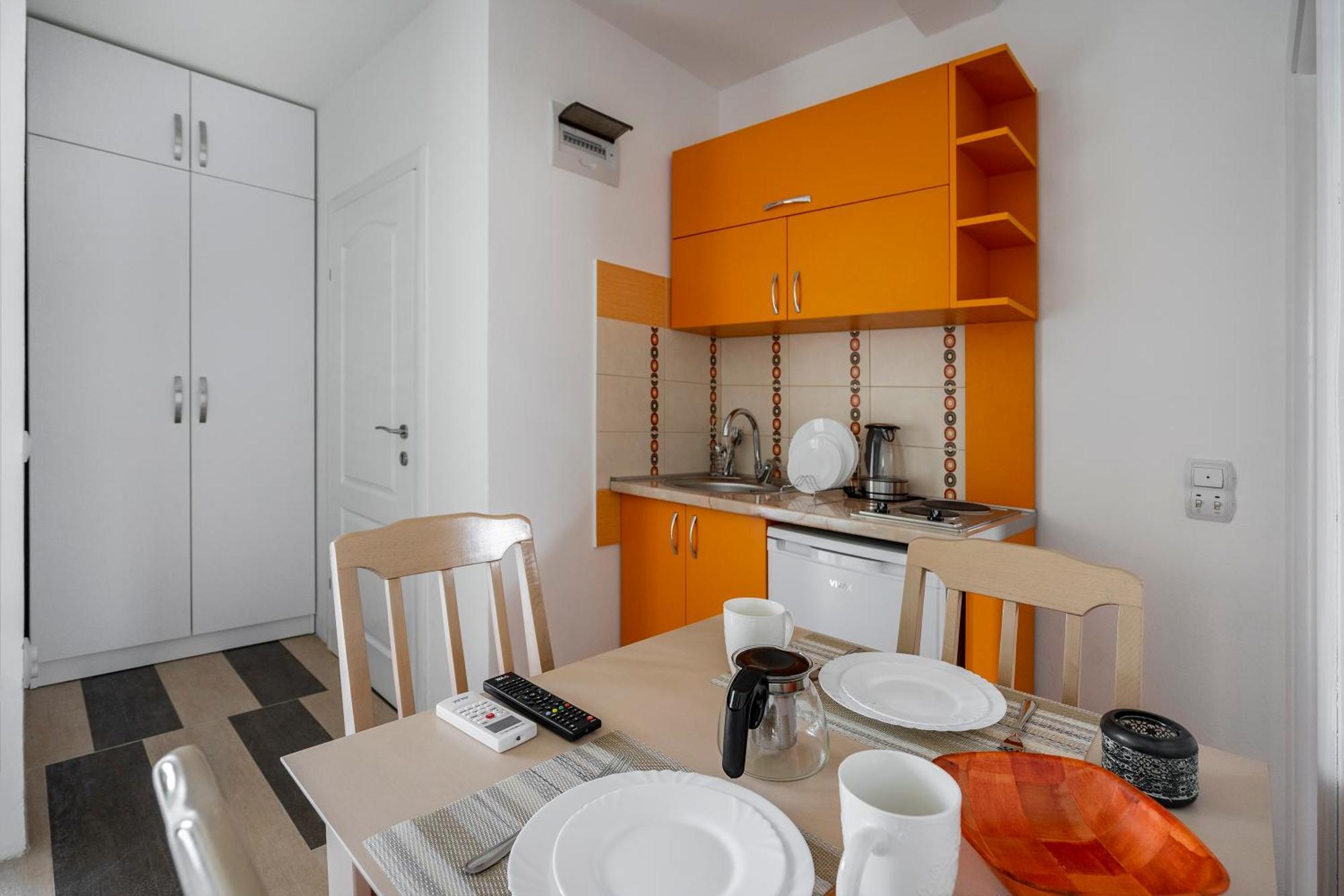 Apartments Natali Bar Bagian luar foto