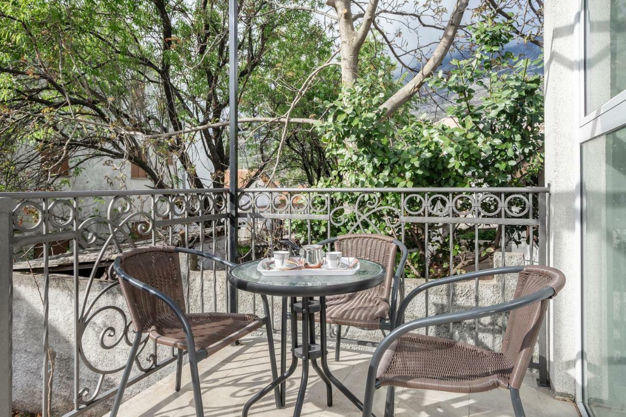 Apartments Natali Bar Bagian luar foto